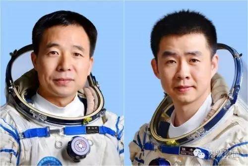 刚刚，中国宇航员33天太空游传来的照片，惊艳世界，让人震撼心