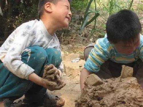 泥巴.jpg